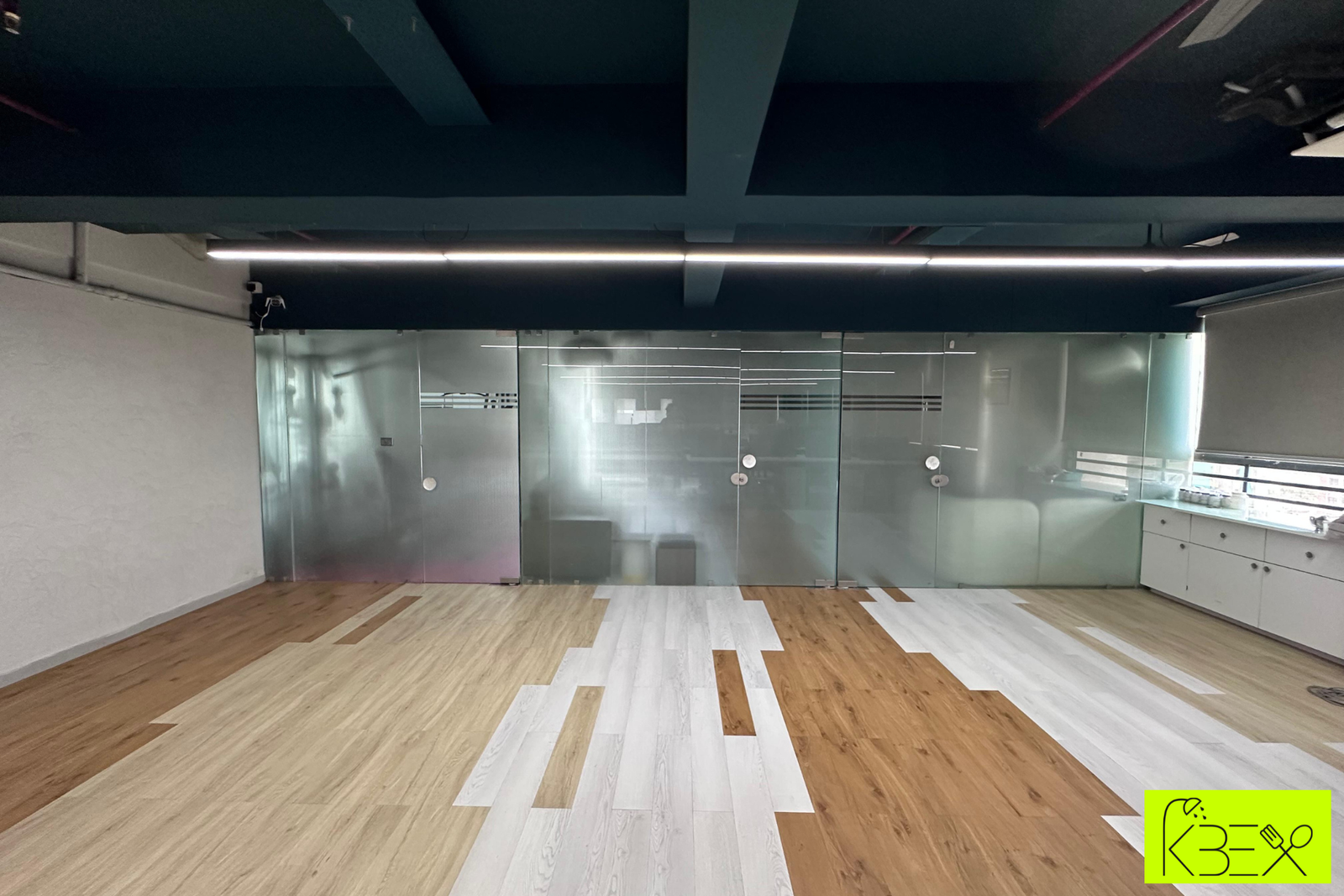 Corporate office interior Ahmedabad KBEX